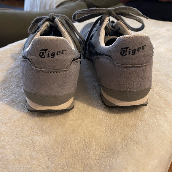 Onitsuka tiger running shoes by adidas - Picture 3 of 4